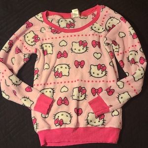 Hello Kitty juniors fuzzy top